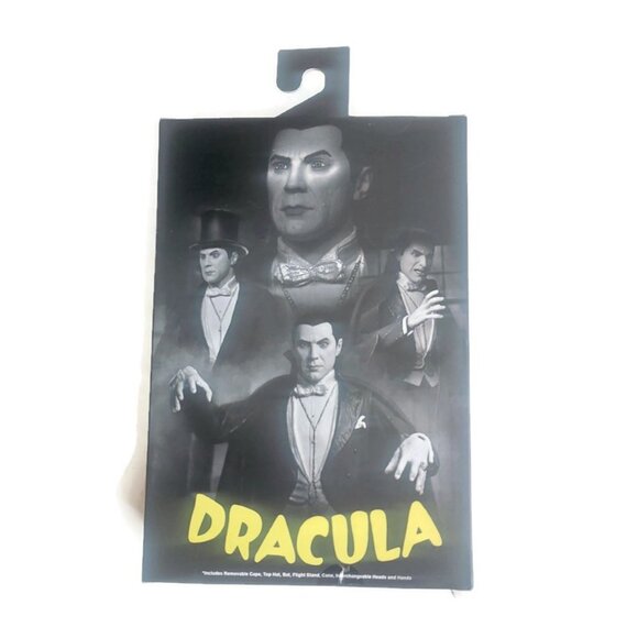 Universal Monsters Ultimate Dracula (Carfax Abbey) 7" Action Figure Age 17+ NECA - Picture 4 of 4
